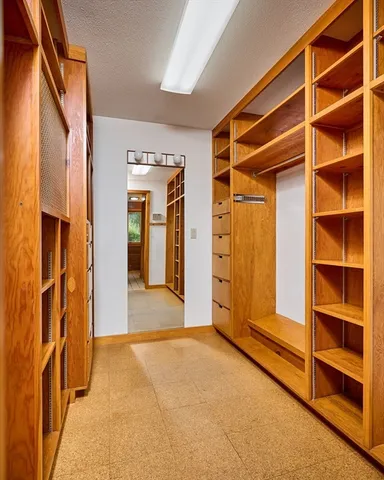 $625,000 | 72 Meadowwood Drive, Greenfield, MA 01301