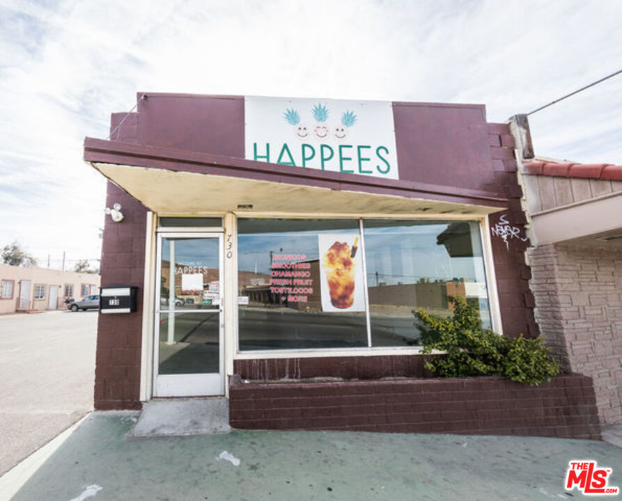 730 Main Street Barstow, CA 92311 - Photo 1 of 12 a view of a cafe with sitting area