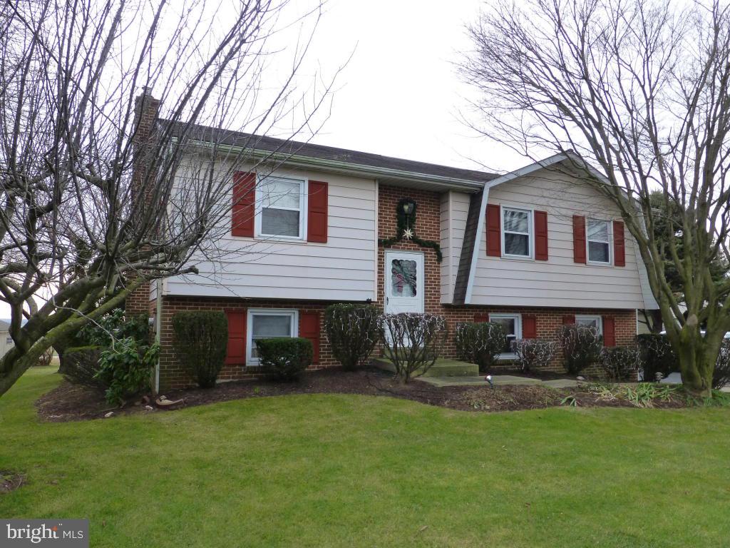 4137 White Oak Road Paradise, PA 17562 - Photo 1 of 54 Gallery Image 1