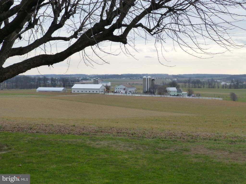 4137 White Oak Road Paradise, PA 17562 - Photo 14 of 54 Gallery Image 14