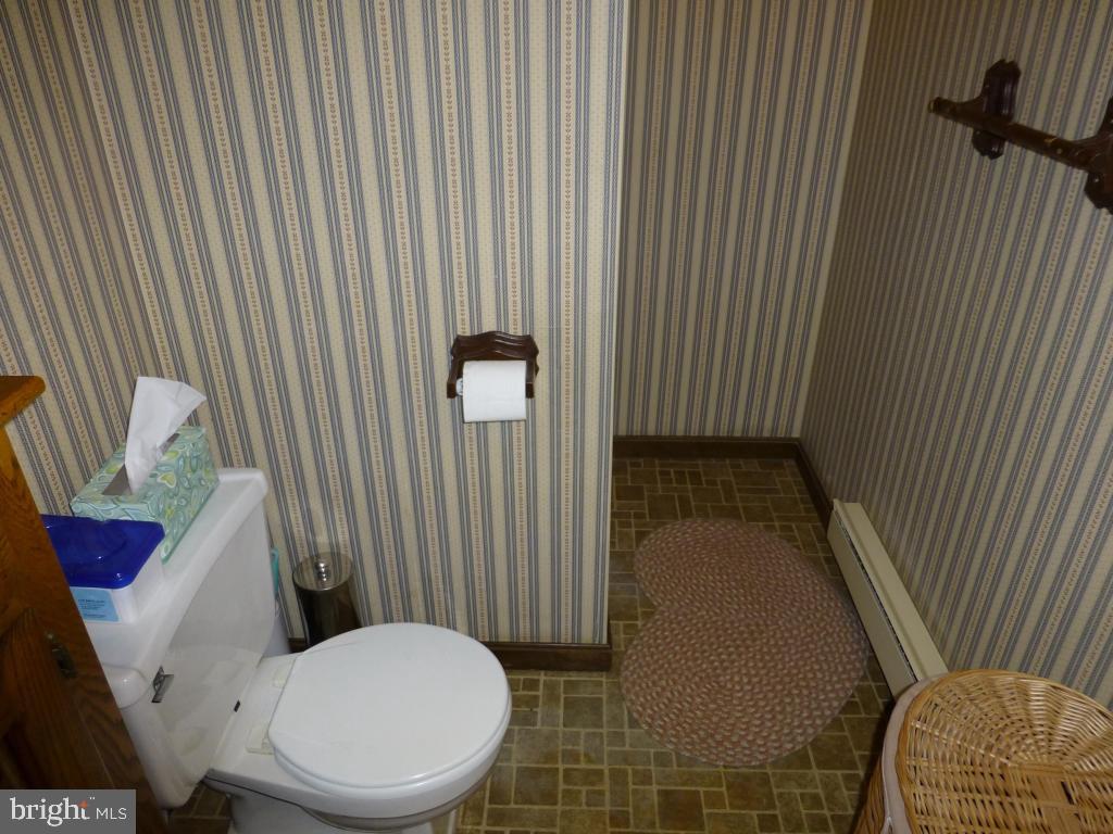4137 White Oak Road Paradise, PA 17562 - Photo 47 of 54 Gallery Image 47