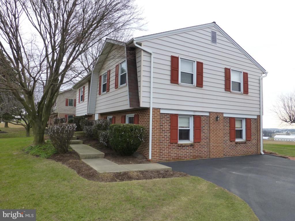 4137 White Oak Road Paradise, PA 17562 - Photo 7 of 54 Gallery Image 7