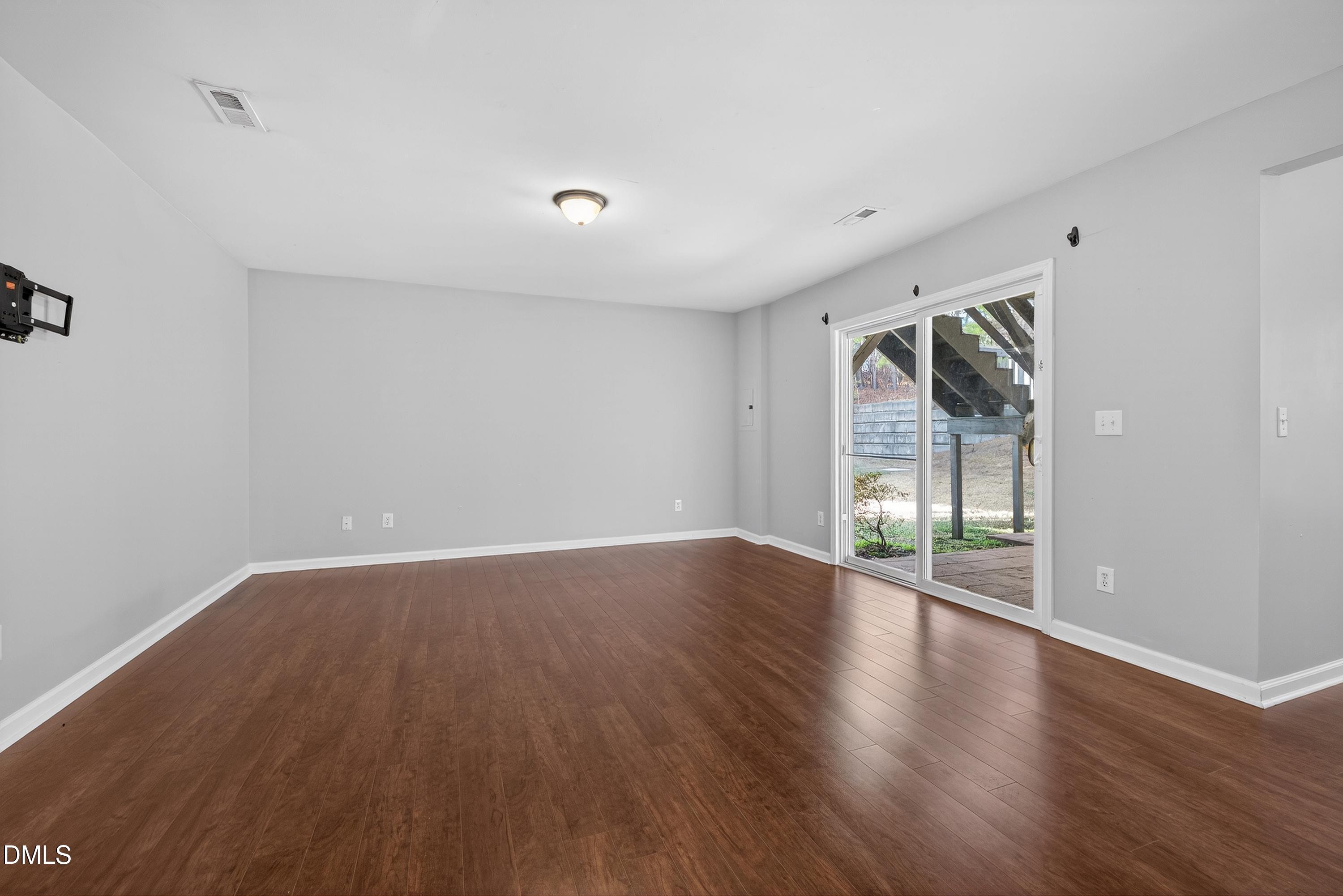 11830 Canemount Street Raleigh, NC 27614 - Photo 14 of 79 Scene-17