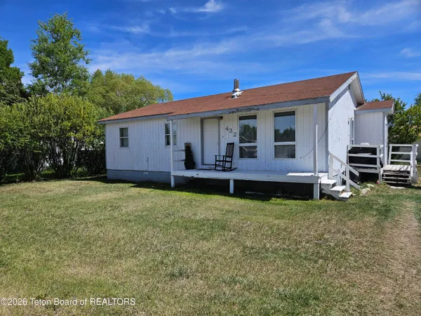 $288,000 | 432 Onyx Street, Pinedale, WY 82941