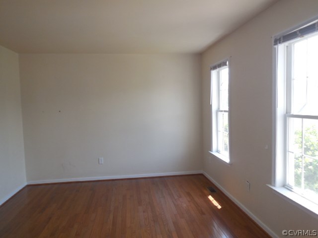 2937 Mariners Place Midlothian, VA 23112 - Photo 4 of 16 Living Room