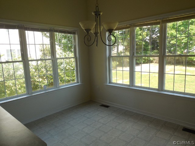 2937 Mariners Place Midlothian, VA 23112 - Photo 9 of 16 Breakfast area