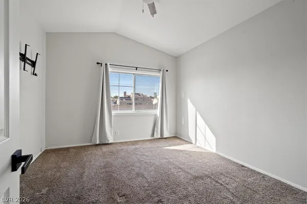 $2,195 | 8141 Dartmoor Avenue, Las Vegas, NV 89129