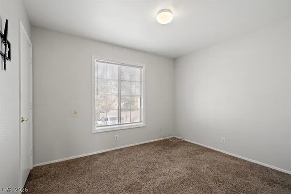 $2,195 | 8141 Dartmoor Avenue, Las Vegas, NV 89129