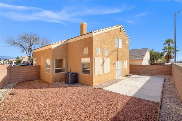 $2,195 | 8141 Dartmoor Avenue, Las Vegas, NV 89129