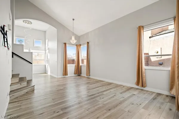 $2,195 | 8141 Dartmoor Avenue, Las Vegas, NV 89129