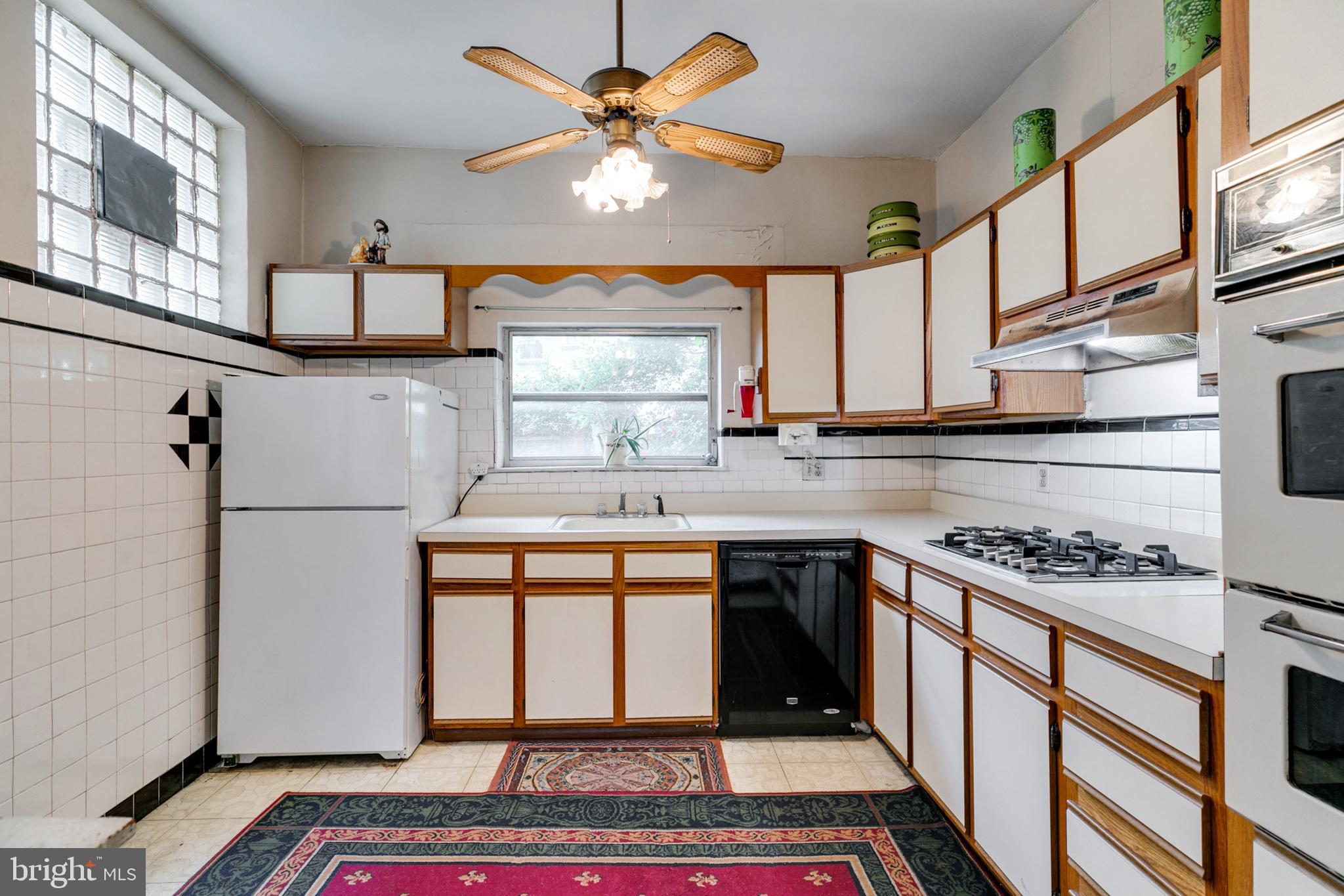 723 Reed Street Philadelphia, PA 19147 - Photo 8 of 20 Gallery Image 8