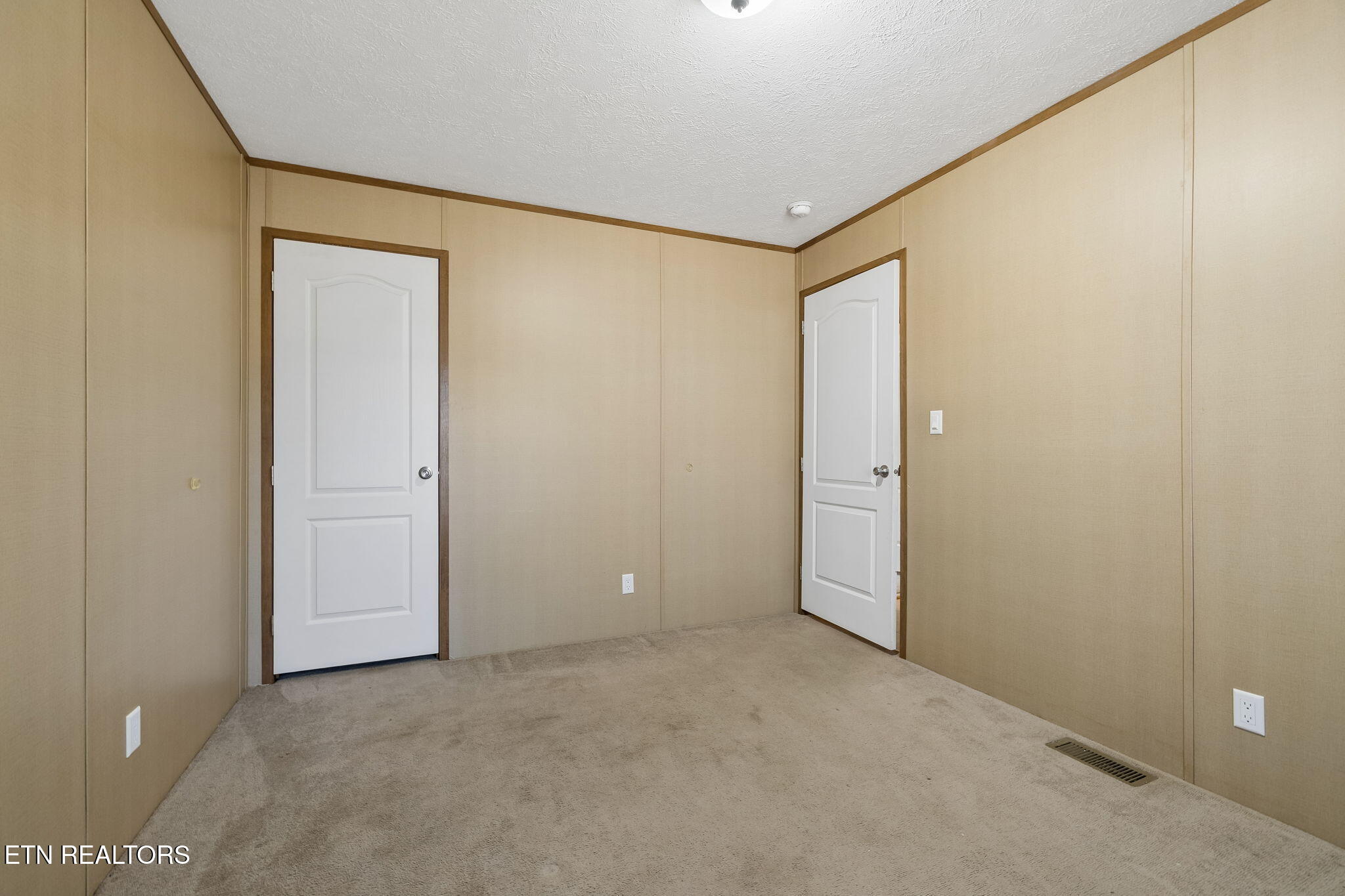 89 Poplar Drive Beechgrove, TN 37018 - Photo 29 of 37 29-89 Poplar Dr - 030