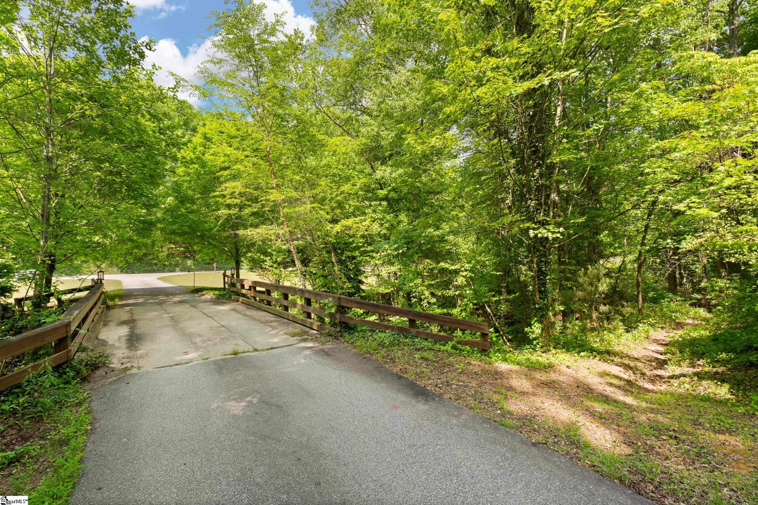 707 Lister Road Landrum, SC 29356 - Photo 21 of 28