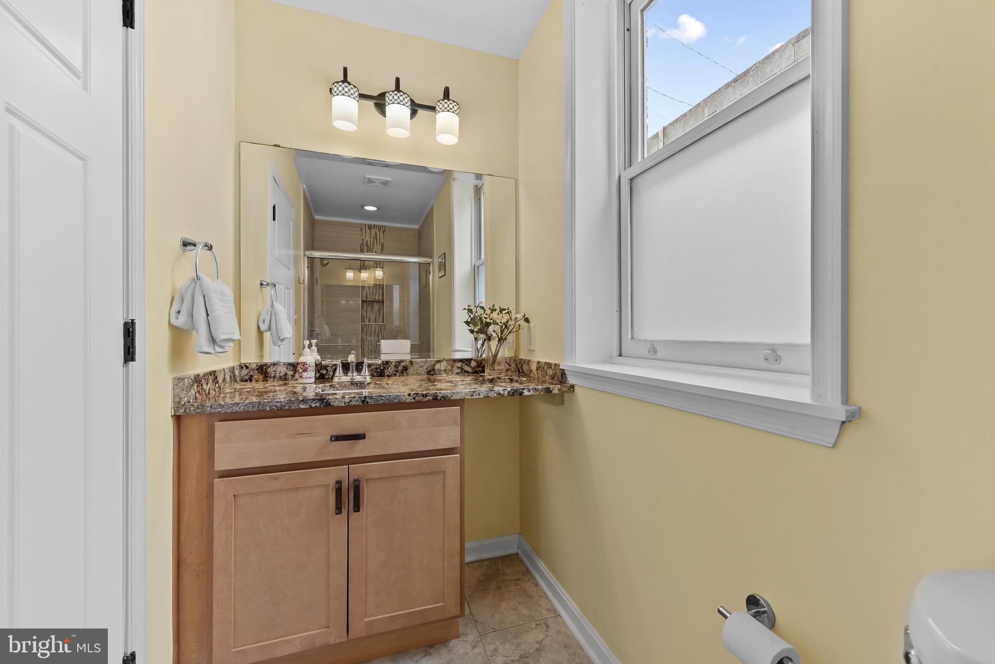 3552 Roland Avenue Baltimore, MD 21211 - Photo 21 of 28 2nd bathroom