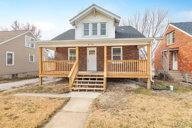 $175,000 | 2712 Gerson Avenue, Godfrey, IL 62035