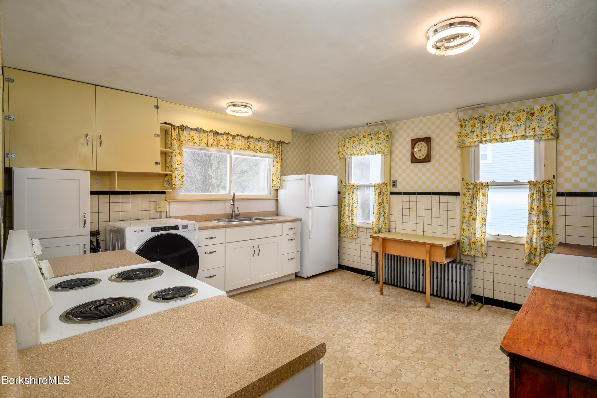 52 Alger Street Adams, MA 01220 - Photo 5 of 18 Kitchen Pic 2