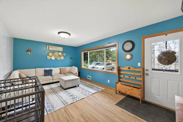 $300,000 | 651 Randall Drive, Anoka, MN 55303