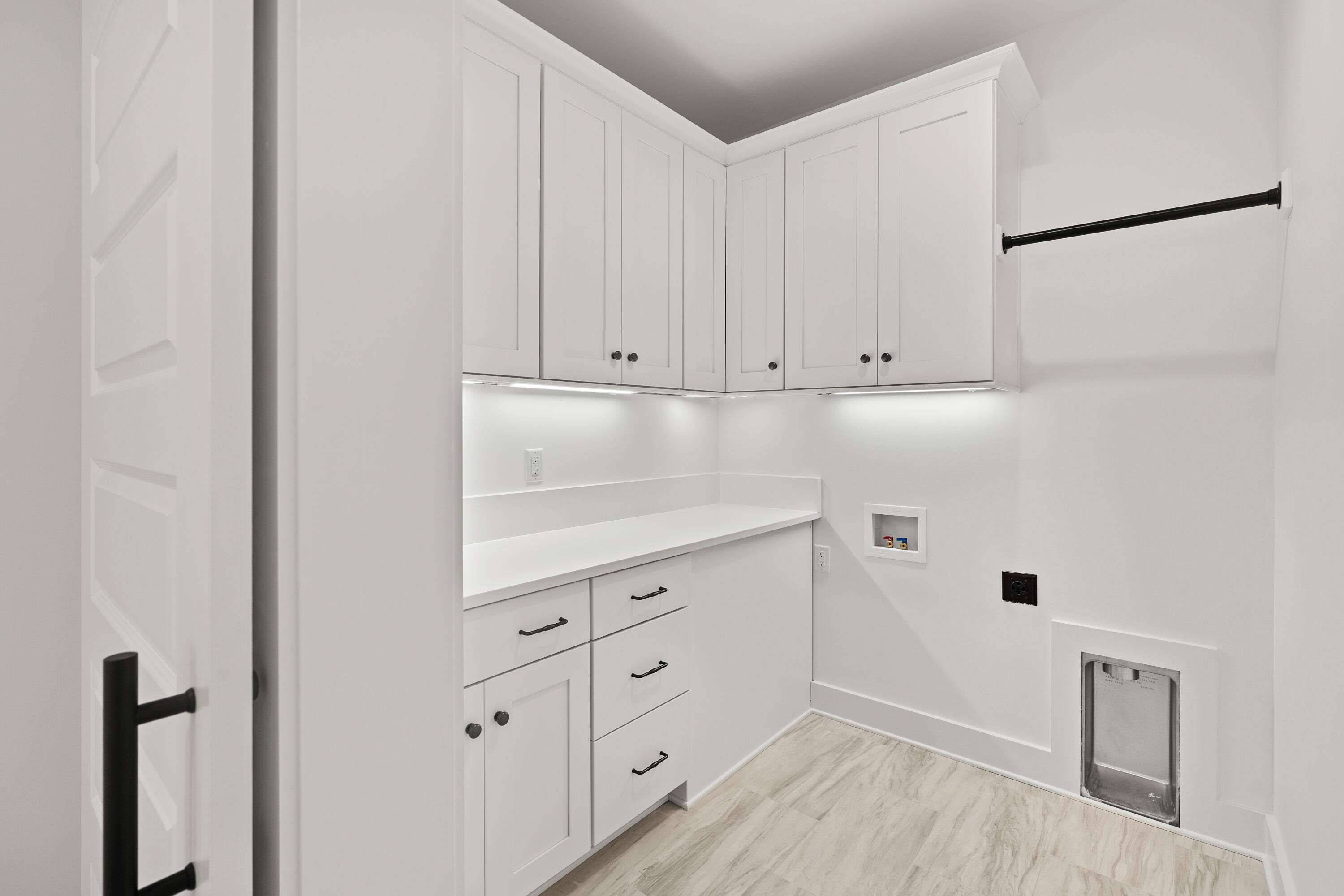 406 Ridgewalk Circle Santa Rosa Beach, FL 32459 - Photo 39 of 69 Laundry