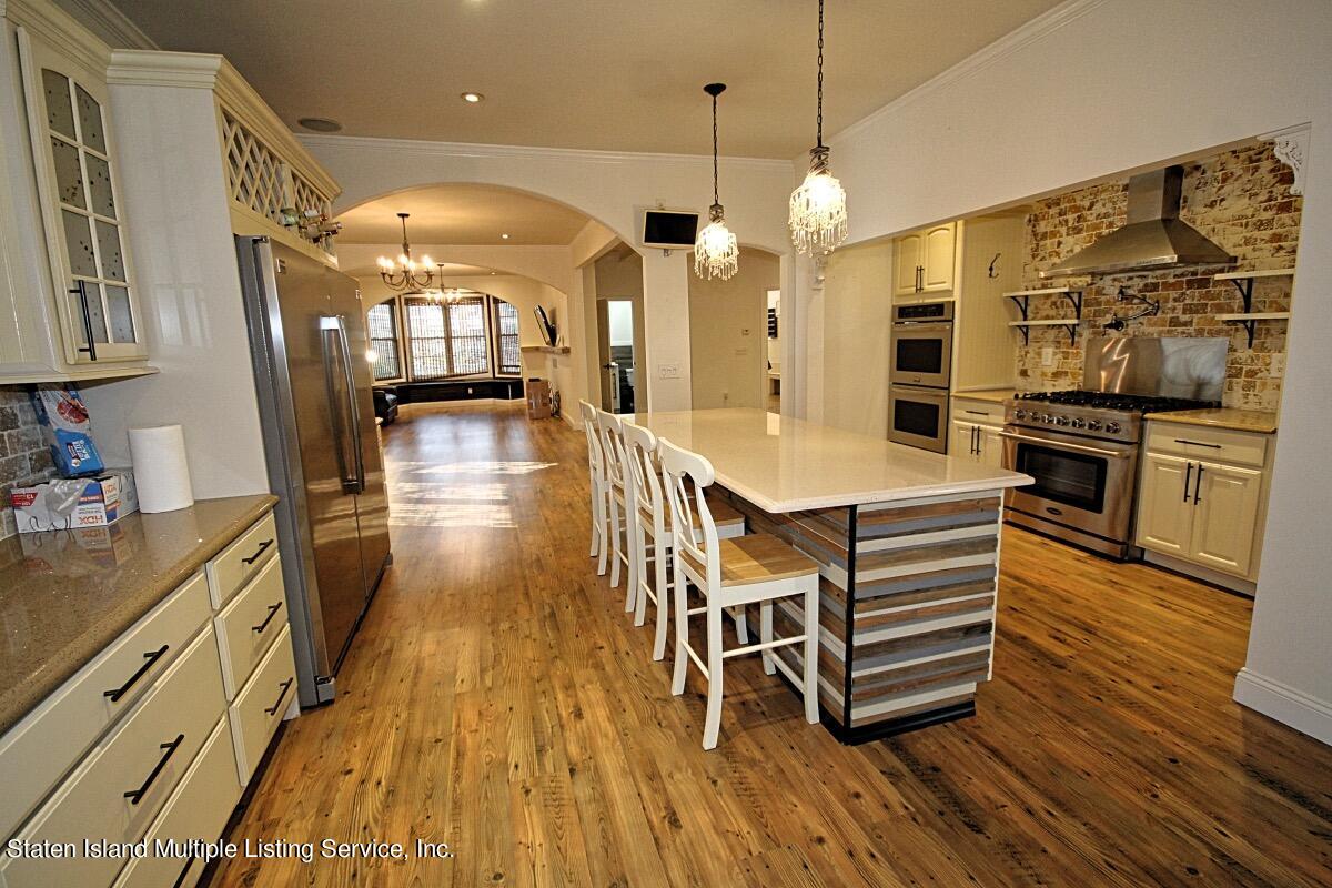 489 Clove Road Staten Island, NY 10310 - Photo 14 of 39 IMG_5485