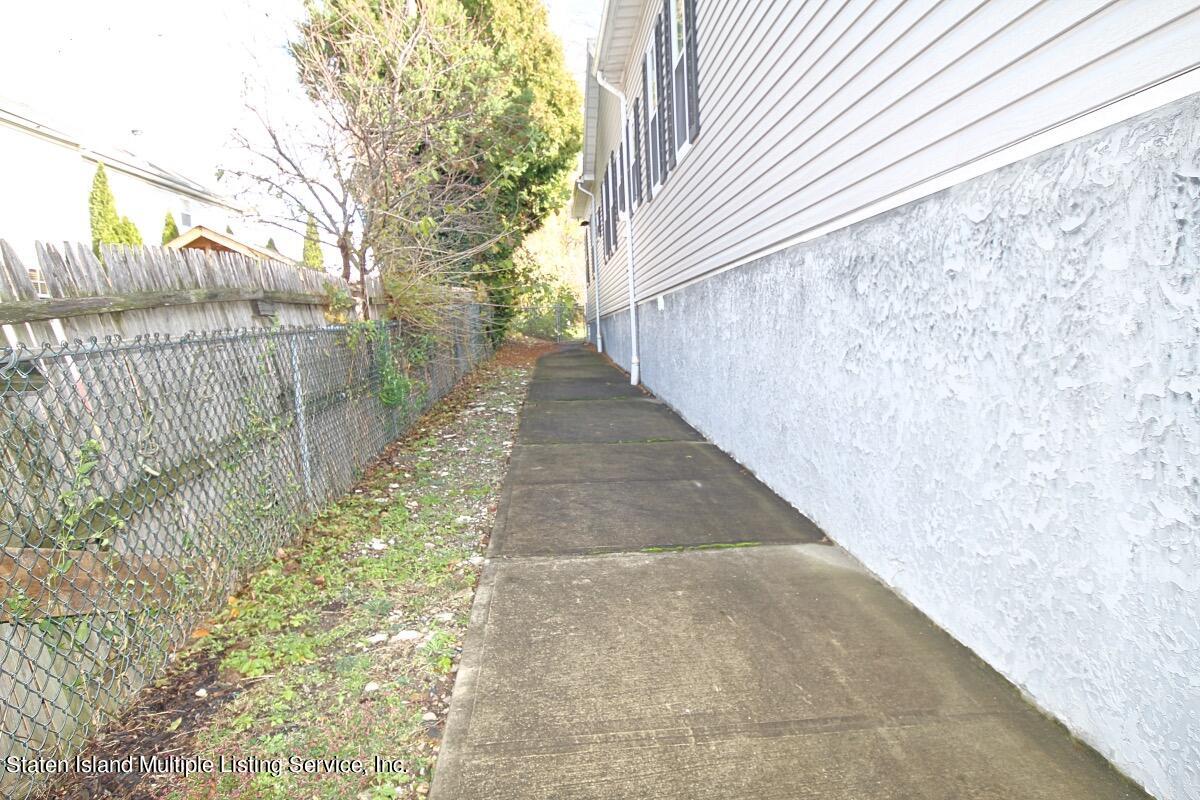 489 Clove Road Staten Island, NY 10310 - Photo 39 of 39 IMG_5338