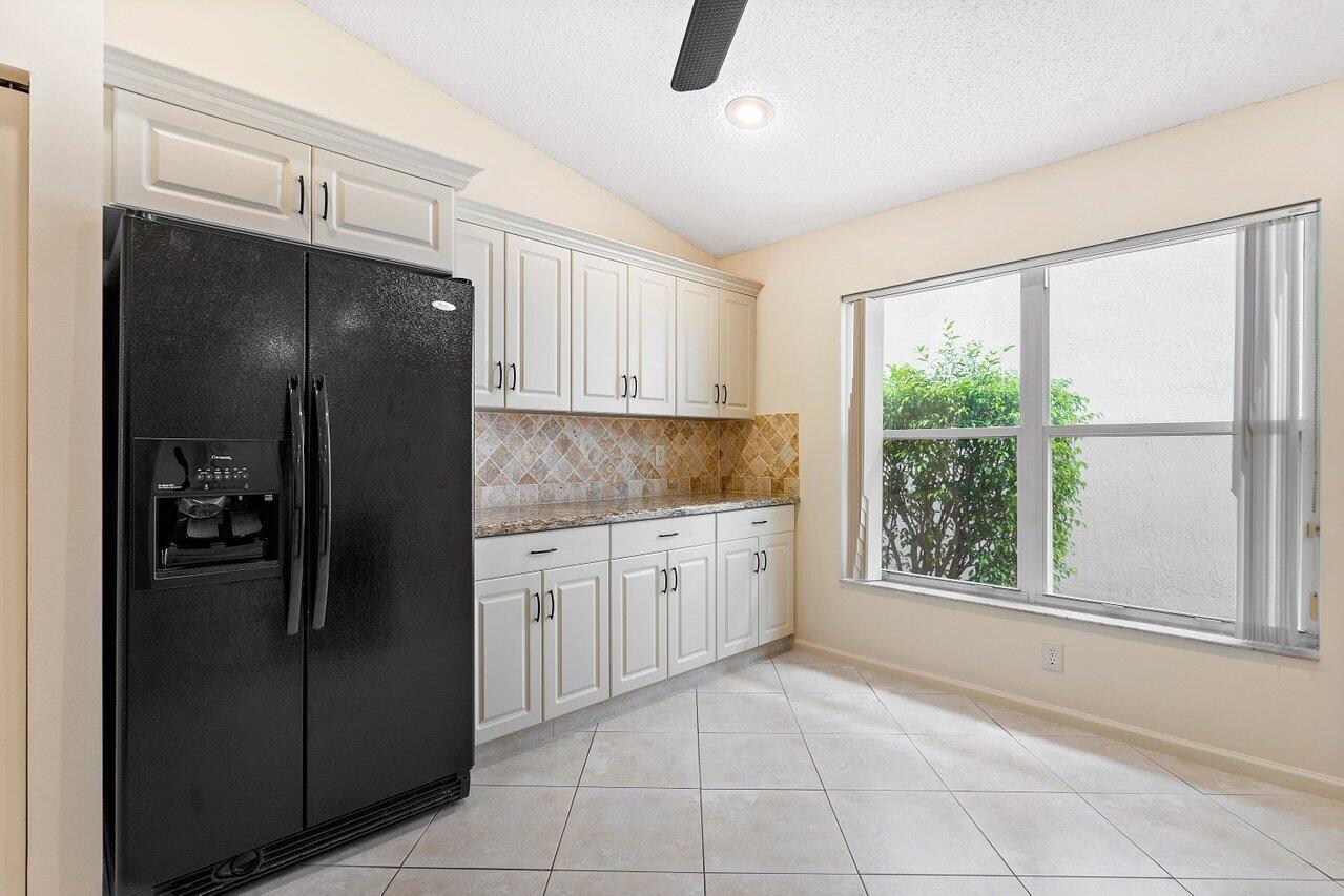 18045 Rhumba Way Boca Raton, FL 33496 - Photo 15 of 52 014-18045RhumbaWay-BocaRaton-FL-33496-SM