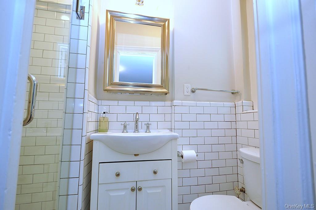 143 Garth Road, Unit 4N Scarsdale, NY 10583 - Photo 19 of 45