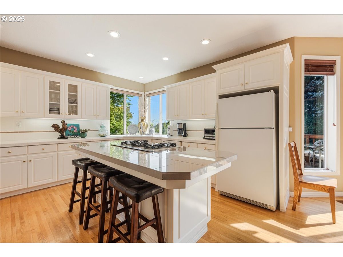 8336 Southwest 187th Avenue Beaverton, OR 97007 - Photo 15 of 48