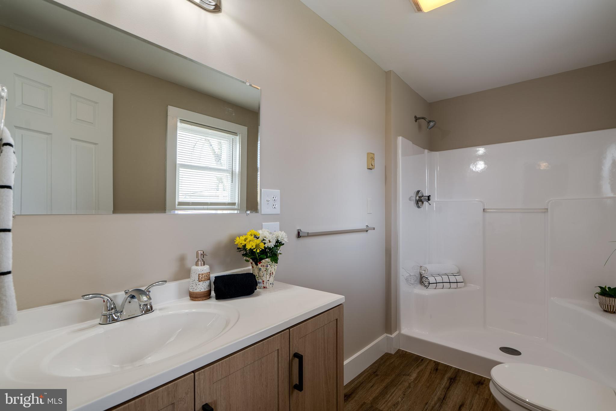 309 South Cherry Street Manheim, PA 17545 - Photo 20 of 34 a bathroom with a sink toilet and shower