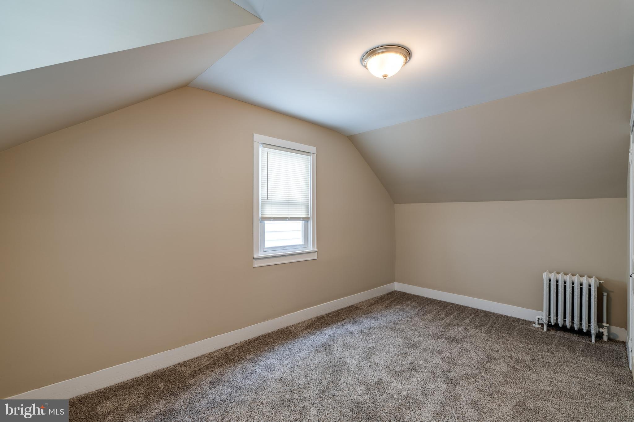 309 South Cherry Street Manheim, PA 17545 - Photo 24 of 34 an empty room with a window