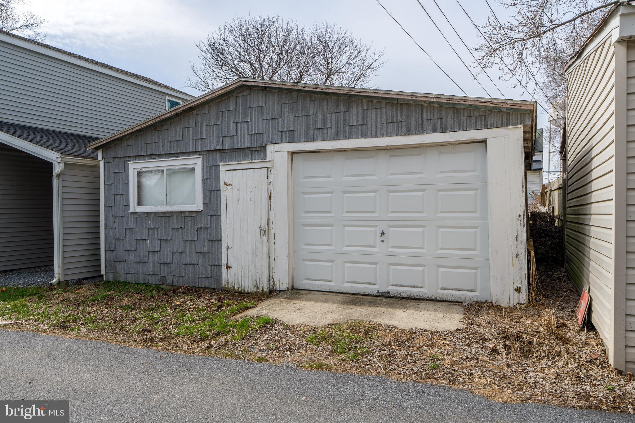 309 South Cherry Street Manheim, PA 17545 - Photo 31 of 34