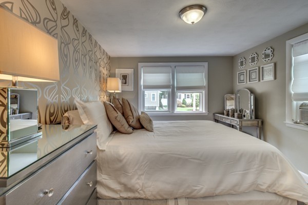 85 Brook Farm Road Boston, MA 02132 - Photo 24 of 30 Gallery Image 24