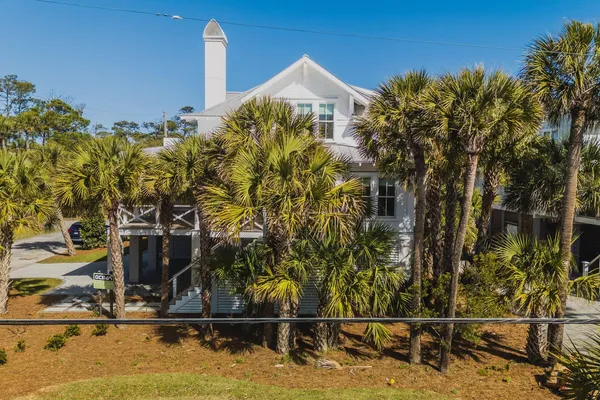 $4,000,000 | 720 West Ashley Avenue, Folly Beach, SC 29439