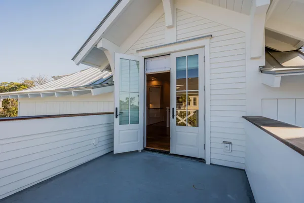 $4,000,000 | 720 West Ashley Avenue, Folly Beach, SC 29439
