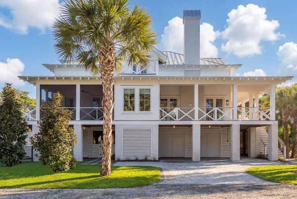 $4,000,000 | 720 West Ashley Avenue, Folly Beach, SC 29439