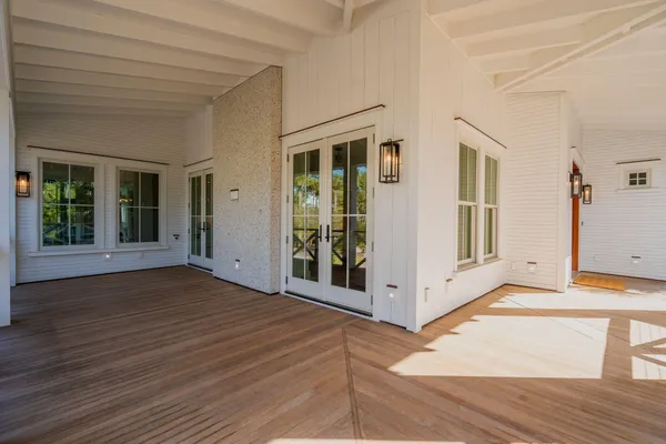 $4,000,000 | 720 West Ashley Avenue, Folly Beach, SC 29439
