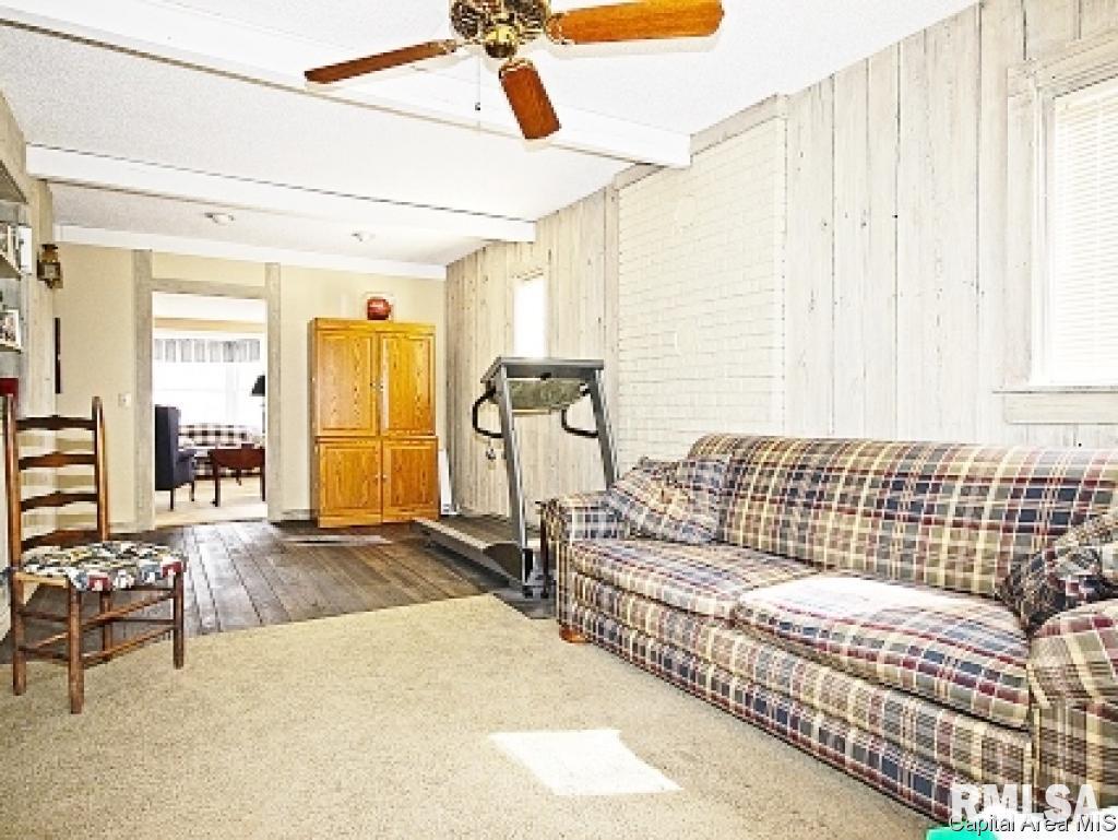 2147 Bates Springfield, IL 62704 - Photo 12 of 25 Gallery Image 12