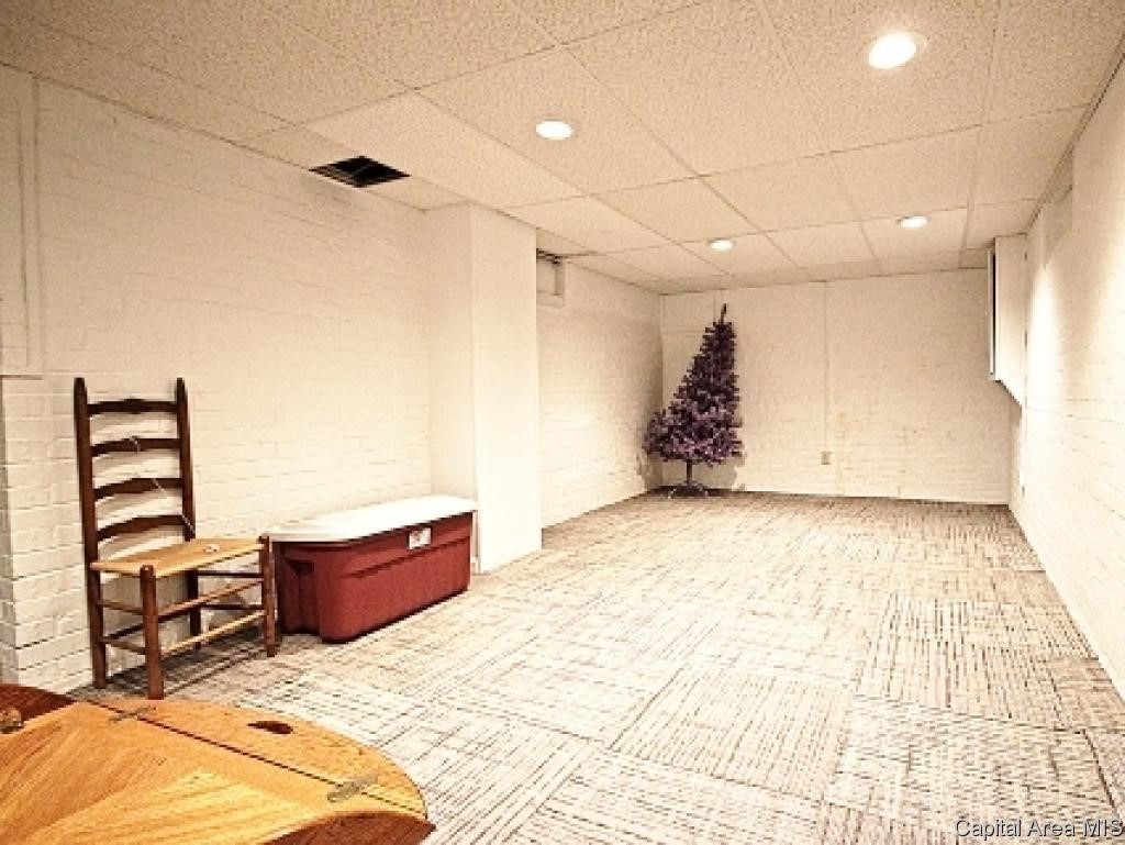 2147 Bates Springfield, IL 62704 - Photo 22 of 25 Gallery Image 22