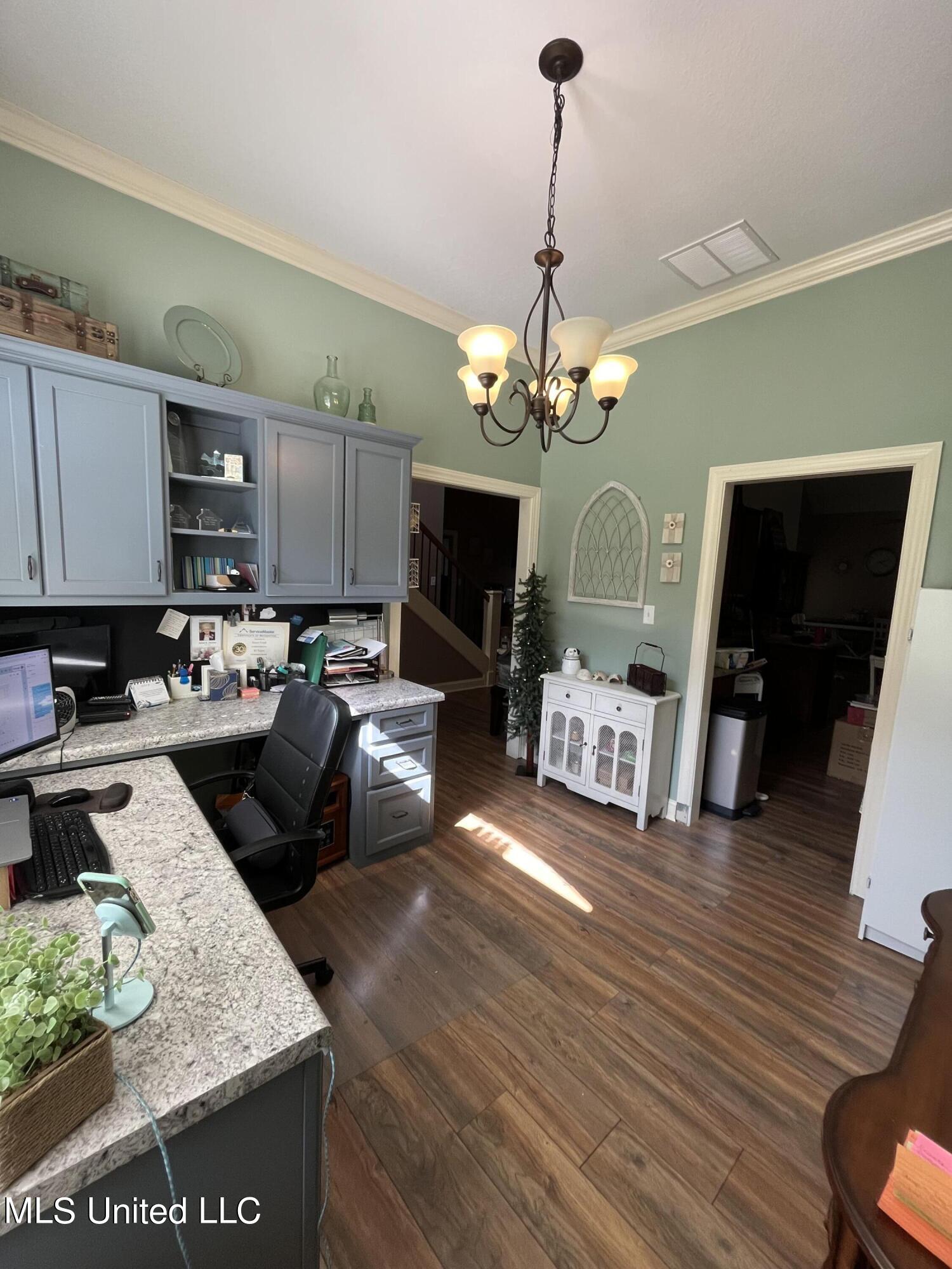 1716 Gwynn Road Nesbit, MS 38651 - Photo 48 of 59 Dining Room