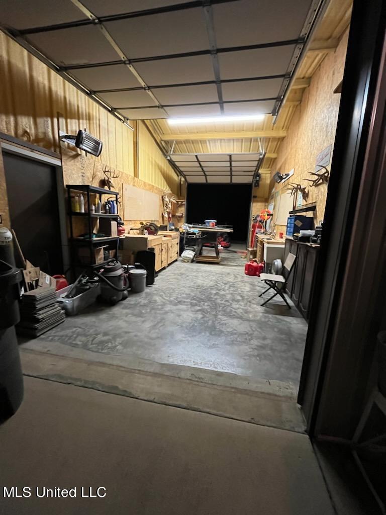1716 Gwynn Road Nesbit, MS 38651 - Photo 52 of 59 Shop