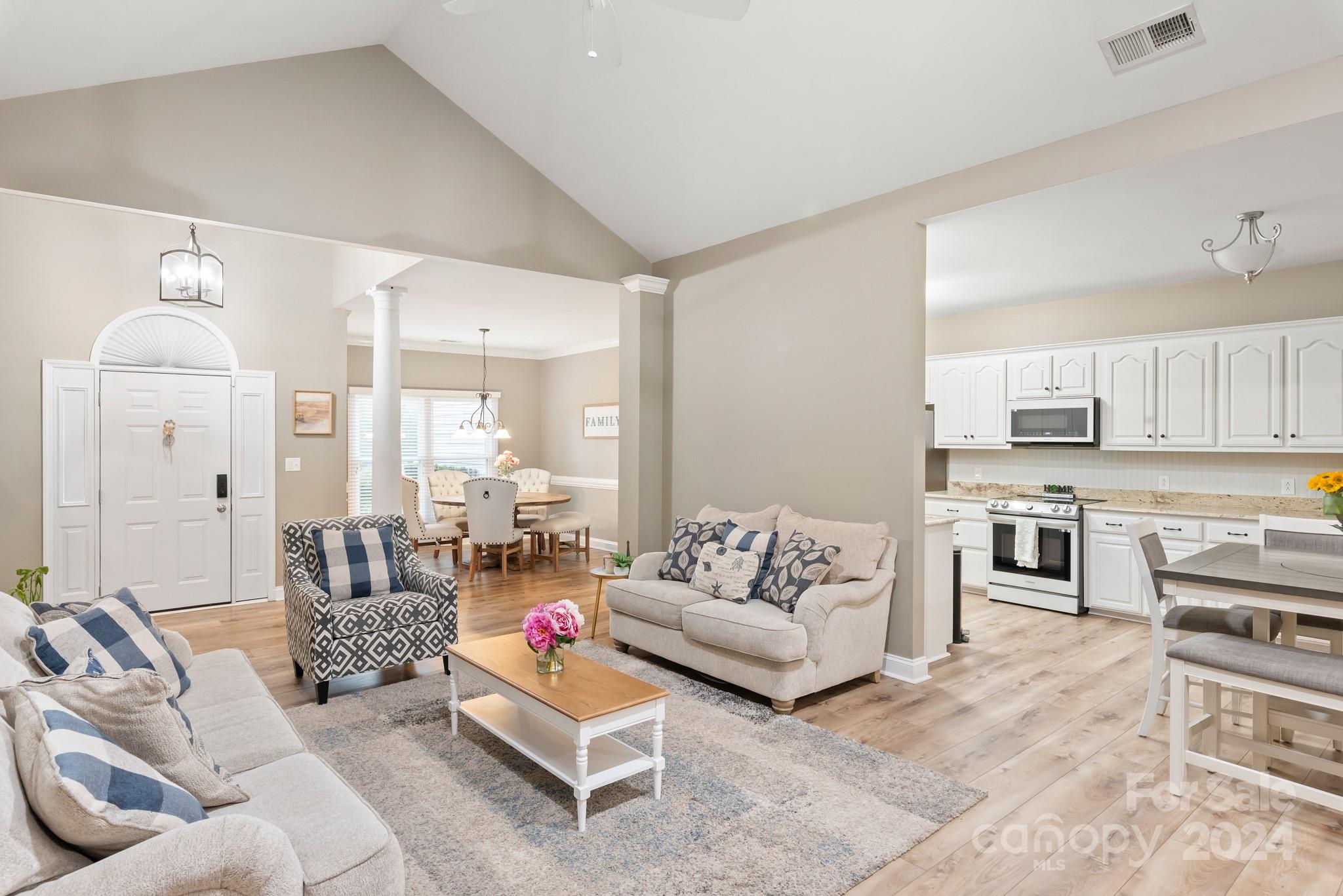 9532 Potter Road Matthews, NC 28104 - Photo 5 of 27