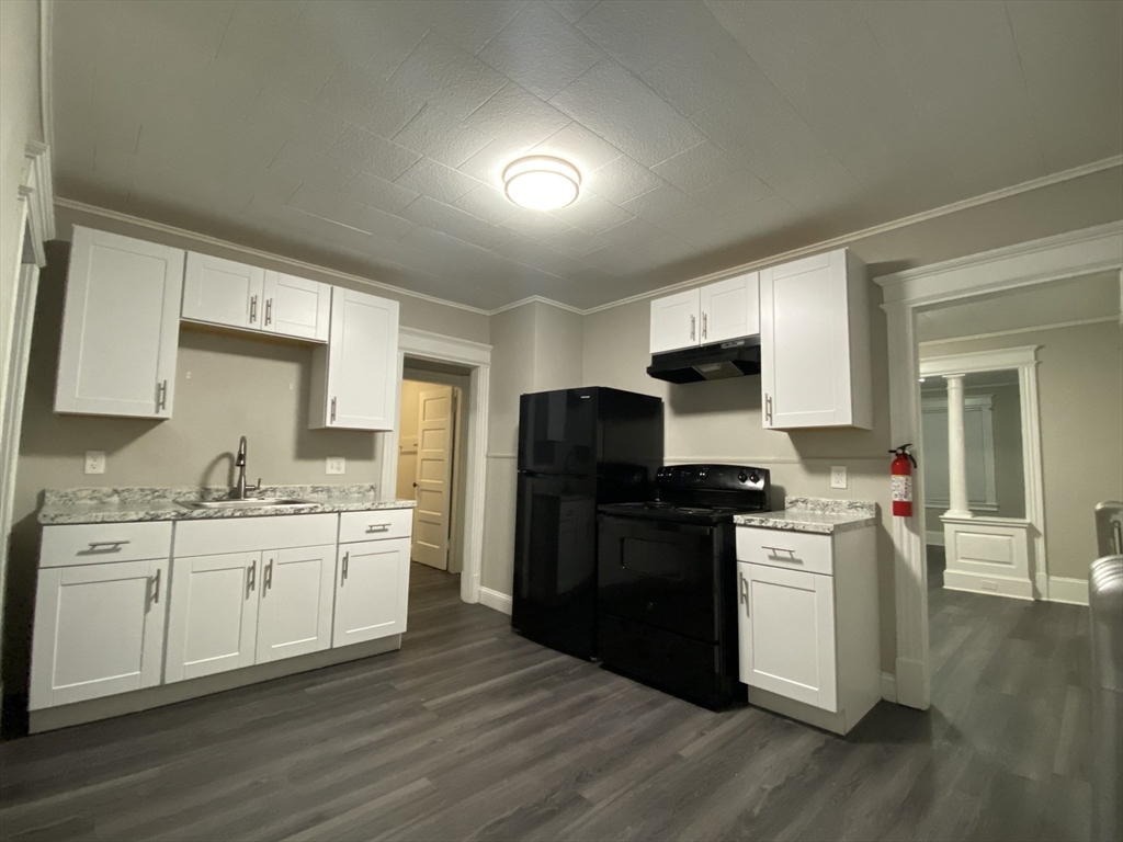 46 Mooreland Street, Unit 1 Springfield, MA 01104 - Photo 13 of 19