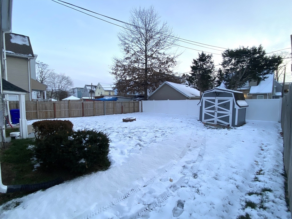 46 Mooreland Street, Unit 1 Springfield, MA 01104 - Photo 4 of 19