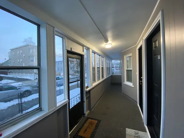 $1,600 | 46 Mooreland Street, Unit 1, Springfield, MA 01104