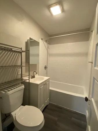 $1,600 | 46 Mooreland Street, Unit 1, Springfield, MA 01104