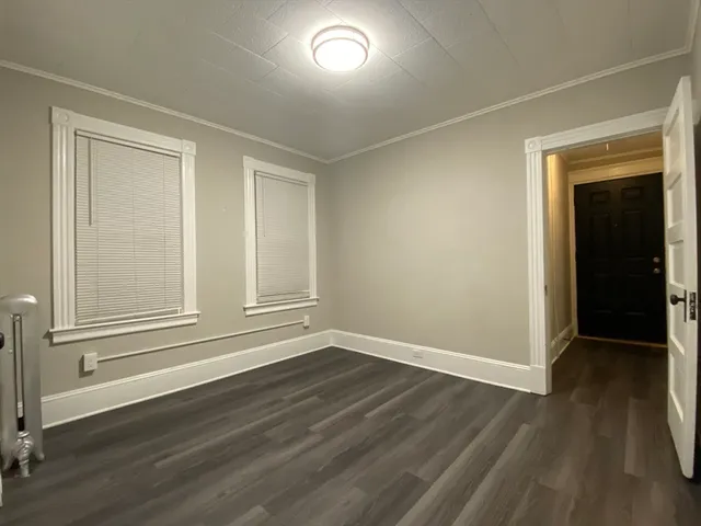 $1,800 | 46 Mooreland Street, Unit 1, Springfield, MA 01104