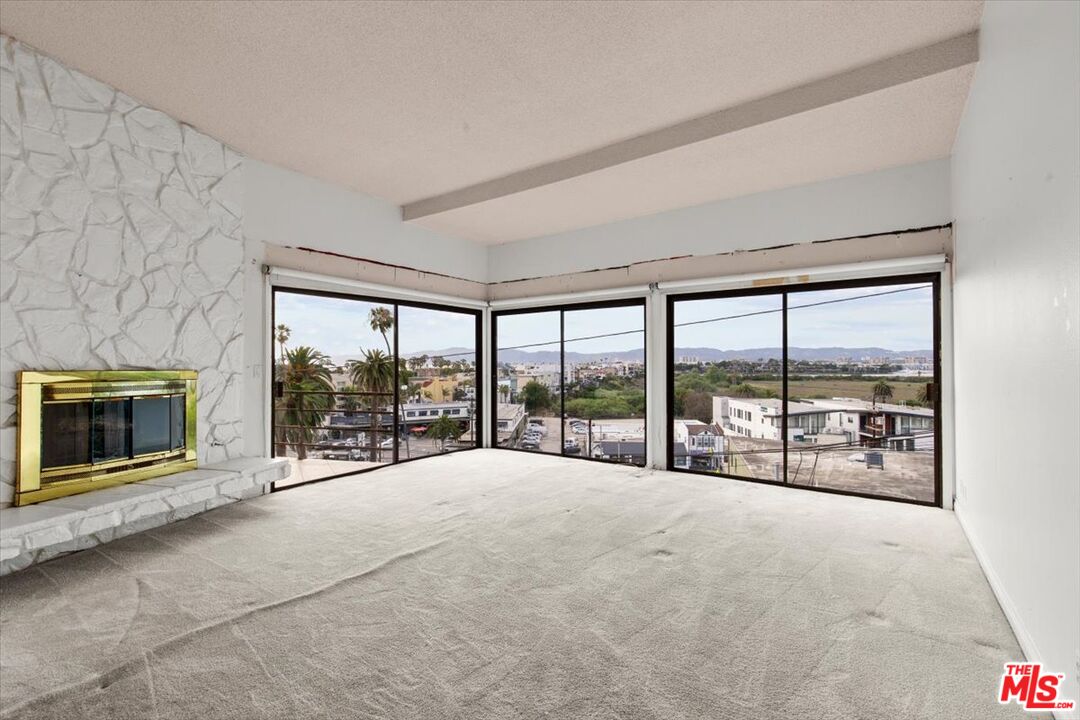 243 Montreal Street Playa del Rey, CA 90293 - Photo 27 of 47