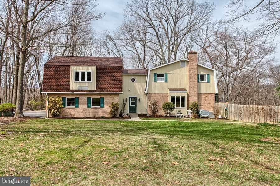 22 Banbury Road Hummelstown, PA 17036 - Photo 1 of 1 Gallery Image 1