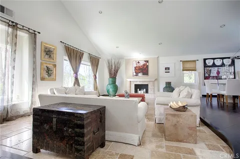 $3,350,000 | 25171 Stageline Drive, Laguna Hills, CA 92653