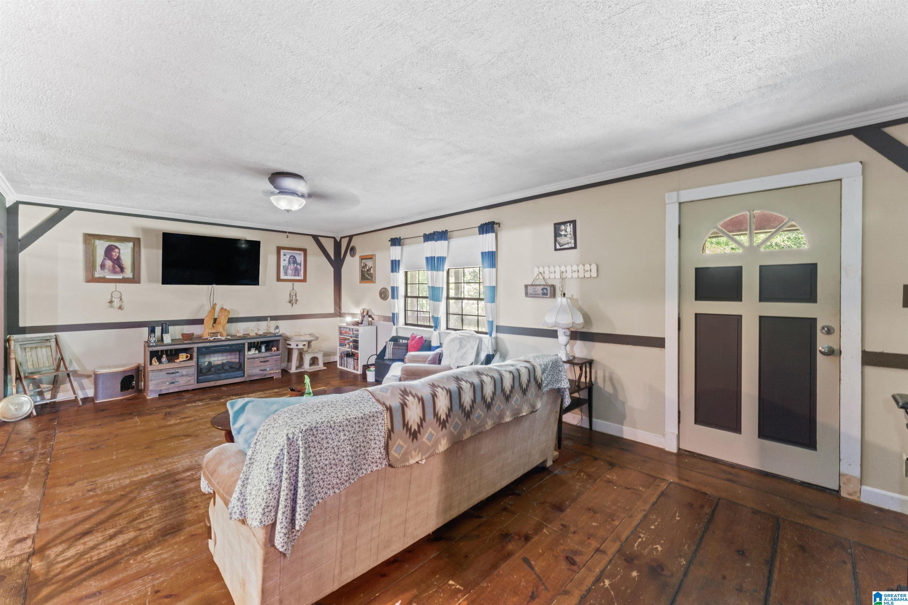 155 West Curtis Road Sylacauga, AL 35150 - Photo 25 of 33