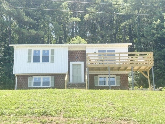 554 Whispering Pines Road Max Meadows, VA 24360 - Photo 6 of 48 Gallery Image 6